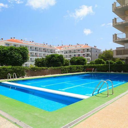 Uhc Pino Alto Apartments サロウ エクステリア 写真