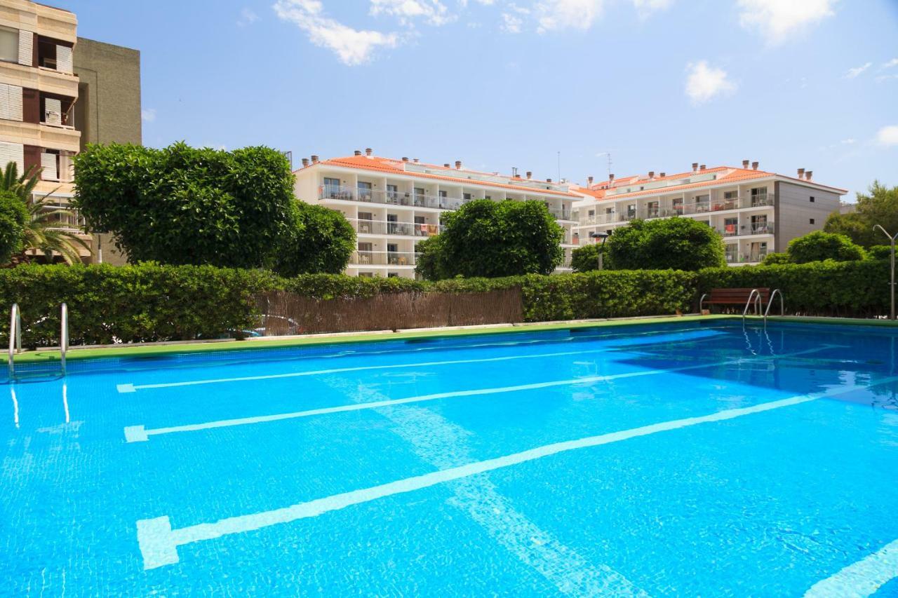 Uhc Pino Alto Apartments サロウ エクステリア 写真
